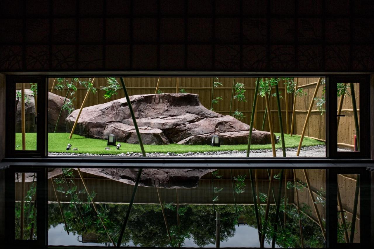 Roygent Parks Hanoi Exterior photo